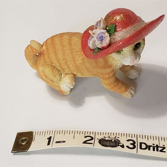 MSR Imports Inc Cat with Fancy Orange Hat Figurine Collectible - Picture 4 of 4
